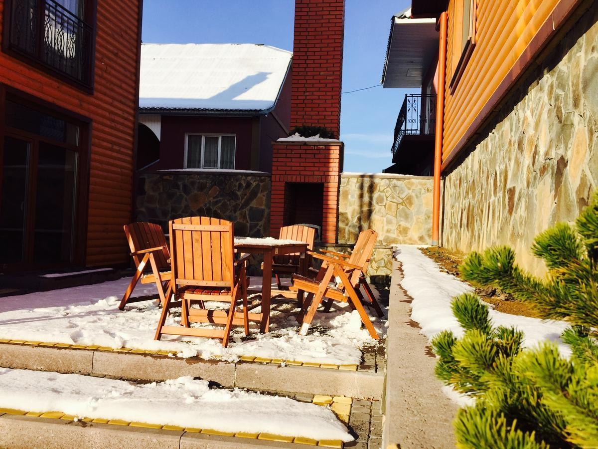 Mini Hotel Solnce Karpat Polyana  Buitenkant foto